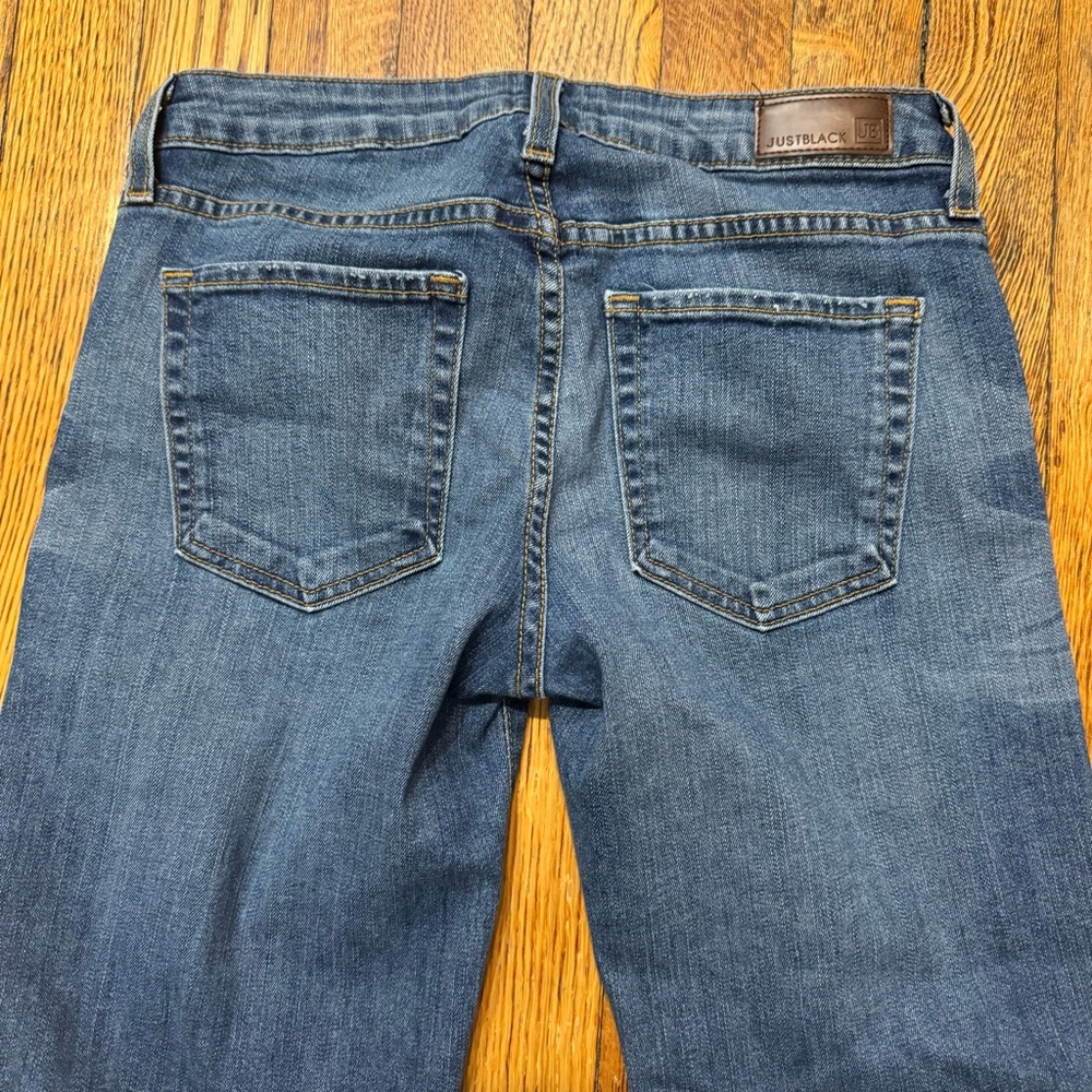 JBD Low Rise Jeans - Picture 6 of 9